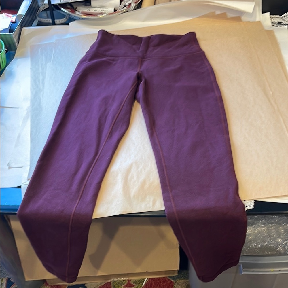 Lululemon Women’s Yoga Pants Size 4 | Activewear Leggings Gym Lounge